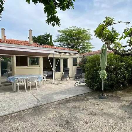Vakantiehuis Location Maison 4 Personnes *